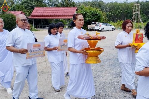 ภาพ No.168760:พิธีทอดกฐิน ณ วัดเขาน้อย จ.นครศรีธรรมราช ในโครงการกฐินสามัคคีทั่วไทย 30,000 วัด บูชาธรรม 80 ปี หลวงพ่อธัมมชโย โดยคณะศิษยานุศิษย์วัดพระธรรมกาย วันที่ 20 ตุลาคม พ.ศ. 2567