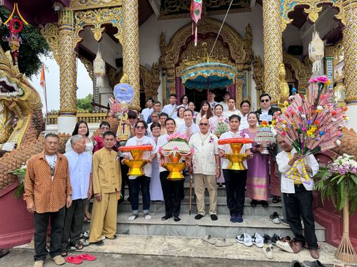 ภาพ No.177156:พิธีทอดกฐิน ณ วัดคลองศิลา(สันทรายคองน้อย) ต.เวียง อ.ฝาง จ.เชียงใหม่ ในโครงการทอดกฐินสามัคคีทั่วไทย 30,000 วัด บูชาธรรม 80 ปี หลวงพ่อธัมมชโย โดยคณะศิษยานุศิษย์วัดพระธรรมกาย วันที่ 11 พฤศจิกายน พ.ศ. 2567