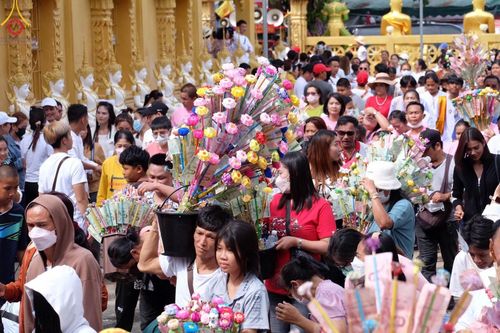 ภาพ No.99570:พิธีทอดกฐินสามัคคีทั่วไทย 5,000 วัด ณ วัดพืชนิมิตร จ.ปทุมธานี วันที่ 26 พฤศจิกายน พ.ศ. 2566