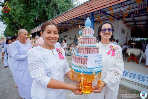 ภาพ No.273950:วันที่ 10 ตุลาคม พ.ศ.2568  พิธีทอดกฐินธุดงค์คสถานแก้วจอมบึง จ.ราชบุรี บูชาธรรม 81 ปี หลวงพ่อธัมมชโย