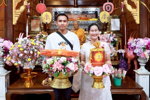 ภาพ No.266956:วันที่ 26 ตุลาคม พ.ศ. 2568 พิธีทอดกฐินสามัคคีทั่วไทย ณ วัดจันทร์เจริญสุข ต.บ้านปรก อ.เมืองสมุทรสงคราม จ.สมุทรสงคราม โดยคณะศิษยานุศิษย์ บูชาธรรม 81 ปี หลวงพ่อธัมมชโย