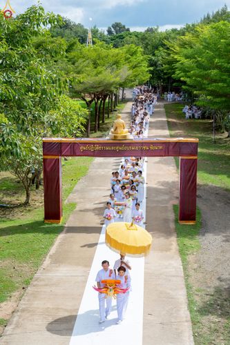 ภาพ No.255812:วันที่ 14 ตุลาคม พ.ศ. 2568 พิธีทอดกฐินสามัคคีทั่วไทย 30,000 วัด โดยคณะศิษยานุศิษย์ บูชาธรรม 81 ปี หลวงพ่อธัมมชโย ณ ศูนย์ปฏิบัติธรรมชัยนาท ต.ธรรมามูล อ.ชัยนาท จ.ชัยนาท