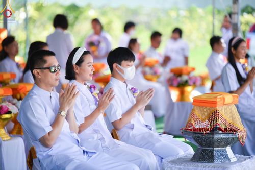 ภาพ No.95355:พิธีทอดกฐินสามัคคี เพื่อสร้างอาคาร 80 ปี หลวงพ่อธัมมชโย ณ ศูนย์ปฏิบัติธรรมวิหารแดง อำเภอวิหารแดง จ.สระบุรี วันที่ 18 พฤศจิกายน พ.ศ. 2566