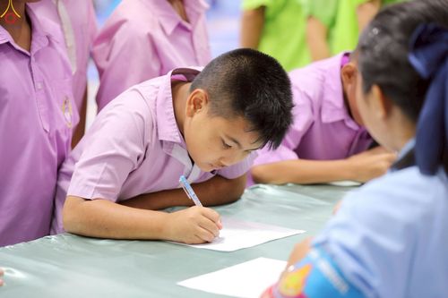 ภาพ No.238452:วันที่ 15-17 สิงหาคม พ.ศ. 2568 V-Star Challenge 2025 ออกจาก Comfort Zone สู่โลกใบใหม่ของใจเรา ระดับชั้นมัธยมศึกษาปีที่ 1-6 ณ ธุดงคสถานชุมพร