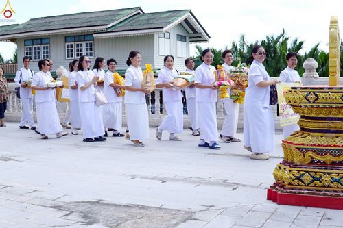 ภาพ No.260715:วันที่ 19 ตุลาคม พ.ศ. 2568 พิธีทอดกฐินสามัคคีทั่วไทย 30,000 วัด โดยคณะศิษยานุศิษย์ บูชาธรรม 81 ปี หลวงพ่อธัมมชโย ณ วัดคลองพระราม ต.แหลมฟ้าผ่า อ.พระสมุทรเจดีย์ จ.สมุทรปราการ