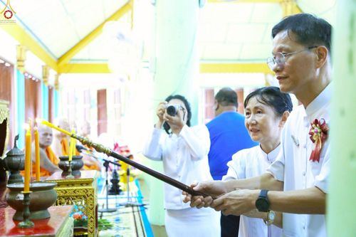 ภาพ No.269848:วันที่ 11 ตุลาคม พ.ศ. 2568 พิธีทอดกฐินสามัคคีทั่วไทย ณ วัดโพงพาง อ.เมือง จ.สมุทรสงคราม โดยคณะศิษยานุศิษย์ บูชาธรรม 81 ปี หลวงพ่อธัมมชโย