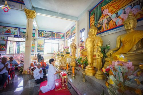 ภาพ No.177253:พิธีทอดกฐิน ณ วัดท่าลี่ ต.เมืองพลับพลา อ.ห้วยแถลง จ.นครราชสีมา ในโครงการทอดกฐินสามัคคีทั่วไทย 30,000 วัด บูชาธรรม 80 ปี หลวงพ่อธัมมชโย โดยคณะศิษยานุศิษย์วัดพระธรรมกาย วันที่ 31 ตุลาคม พ.ศ. 2567