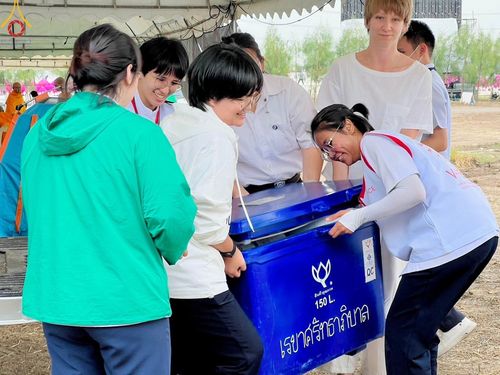 ภาพ No.119341:V.18 ทันทีม การเตรียมงาน เก็บงาน การรับบุญของเจ้าหน้าที่หน่วยงานต่างๆ เพื่อโครงการธรรมยาตรา กตัญญูบูชามหาปูชนียาจารย์ พระมงคลเทพมุนี (สด จนฺทสโร) พระผู้ปราบมาร อนุสรณ์สถาน 7 แห่ง ปีที่ 12 ระหว่างวันที่ 2 - 31 มกราคม พ.ศ.2567