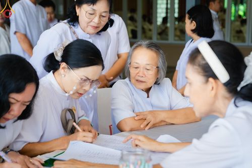 ภาพ No.153584:โครงการปฏิบัติธรรม อุบาสก อุบาสิกาแก้ว รุ่นที่ 1  ผู้แทนทอดกฐินสามัคคีสามหมื่นวัดทั่วไทย ระหว่างวันที่ 6-8 กันยายน พ.ศ. 2567 ณ ธุดงคสถานชลบุรี