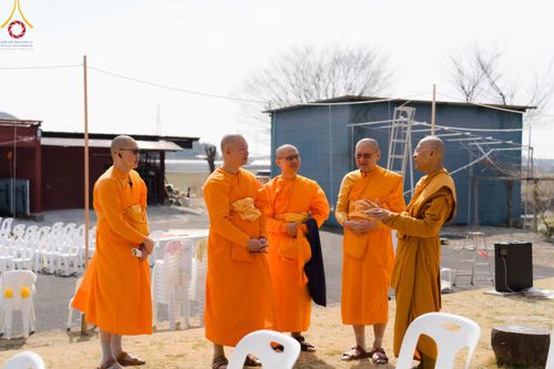ภาพ No.132130:พิธีประดิษฐานยอดอุโบสถ บูชาธรรม 80 ปี หลวงพ่อธัมมชโย ณ วัดพระธรรมกายโทชิหงิ ประเทศญี่ปุ่น วันอาทิตย์ที่ 24 มีนาคม พ.ศ. 2567