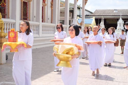 ภาพ No.268781:วันที่ 19 ตุลาคม พ.ศ. 2568 พิธีทอดกฐินสามัคคีทั่วไทย ณ วัดราษฎร์เจริญธรรม (วัดสุน) ต.ดำเนินสะดวก อ.ดำเนินสะดวก จ.ราชบุรี โดยคณะศิษยานุศิษย์ บูชาธรรม 81 ปี หลวงพ่อธัมมชโย