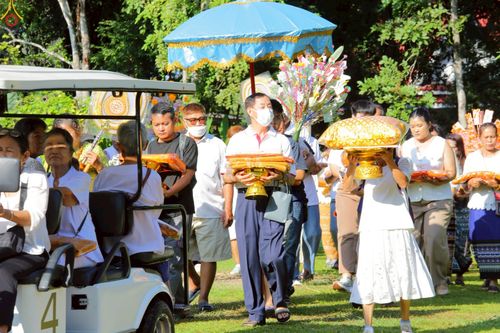 ภาพ No.261991:วันที่ 19 ตุลาคม พ.ศ. 2568 พิธีทอดกฐินสามัคคีทั่วไทย 30,000 วัด โดยคณะศิษยานุศิษย์ บูชาธรรม 81 ปี หลวงพ่อธัมมชโย ณ วัดตะพังทองหลาง ต.เมืองเก่า อ.เมือง จ.สุโขทัย