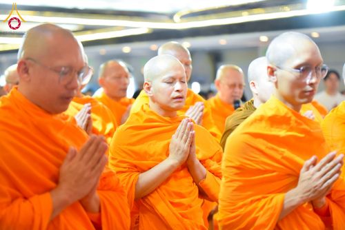 ภาพ No.224799:วันเสาร์ ที่ 10 พฤษภาคม พ.ศ. 2568 วัดพระธรรมกายฮ่องกง จัดพิธีปล่อยปลา บนเรือใหญ่บนอ่าวฮ่องกง และจัดพิธีถวายมหาสังฆทานกลางทะเล ประจำปี 2568 เนื่องในสัปดาห์วิสาขบูชาโลก