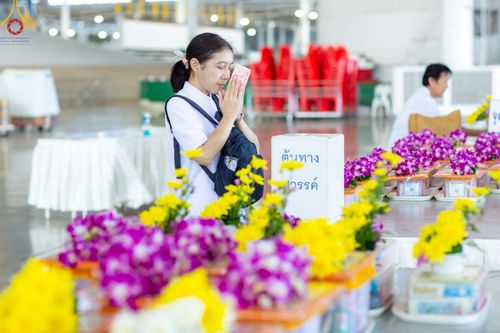 ภาพ No.222723:วันอาทิตย์ต้นเดือนที่ 4 พฤษภาคม พ.ศ. 2568 พิธีบูชาข้าวพระ ณ สภาธรรมกายสากล วัดพระธรรมกาย