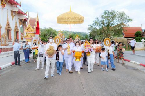 ภาพ No.260346:วันที่ 19 ตุลาคม พ.ศ. 2568 พิธีทอดกฐินสามัคคีทั่วไทย 30,000 วัด โดยคณะศิษยานุศิษย์ บูชาธรรม 81 ปี หลวงพ่อธัมมชโย ณ วัดไชยธาราราม ต.ฉลอง อ.เมืองภูเก็ต จ.ภูเก็ต