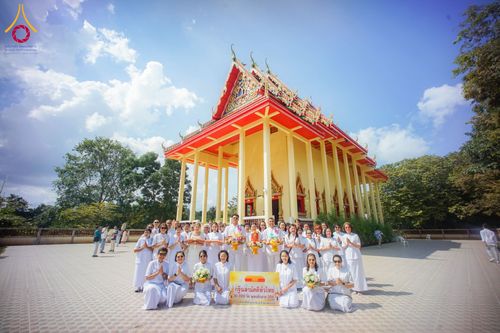 ภาพ No.183615:พิธีทอดกฐิน ณ วัดเขาบายศรี ต.พลูตาหลวง อ.สัตหีบ จ.ชลบุรี ในโครงการทอดกฐินสามัคคีทั่วไทย 30,000 วัด บูชาธรรม 80 ปี หลวงพ่อธัมมชโย โดยคณะศิษยานุศิษย์วัดพระธรรมกาย วันที่ 1 พฤศจิกายน  พ.ศ. 2567