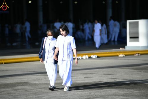 ภาพ No.151117:พิธีบูชาข้าวพระ ในวันอาทิตย์ต้นเดือน วันที่ 1 กันยายน พ.ศ. 2567 ณ สภาธรรมกายสากล วัดพระธรรมกาย