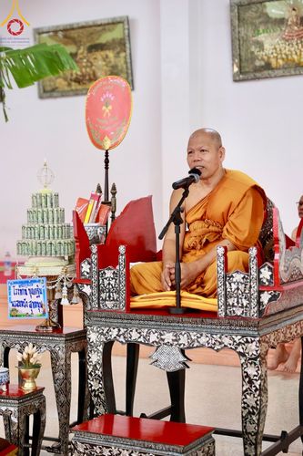 ภาพ No.183374:พิธีทอดกฐิน ณ วัดไทรม้าเหนือ จ.นนทบุรี ในโครงการทอดกฐินสามัคคีทั่วไทย 30,000 วัด บูชาธรรม 80 ปี หลวงพ่อธัมมชโย โดยคณะศิษยานุศิษย์วัดพระธรรมกาย วันที่ 23 ตุลาคม พ.ศ. 2567