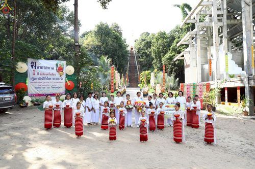 ภาพ No.270326:วันที่ 26 ตุลาคม พ.ศ. 2568 พิธีทอดกฐินสามัคคีทั่วไทย ณ วัดดอยกู่คำ ต.น้ำแพร่ อ.หางดง จ.เชียงใหม่ โดยคณะศิษยานุศิษย์ บูชาธรรม 81 ปี หลวงพ่อธัมมชโย