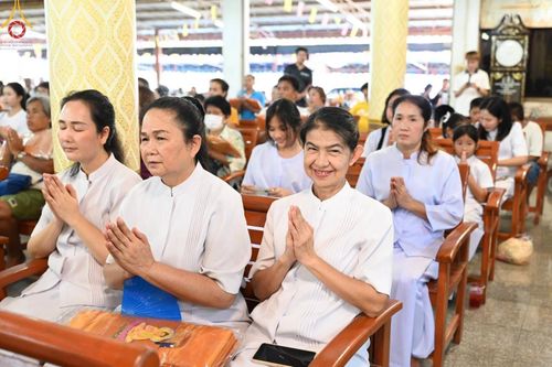 ภาพ No.182079:พิธีทอดกฐิน ณ วัดเขาไผ่ จ.ระยอง ในโครงการทอดกฐินสามัคคีทั่วไทย 30,000 วัด บูชาธรรม 80 ปี หลวงพ่อธัมมชโย โดยคณะศิษยานุศิษย์วัดพระธรรมกาย วันที่ 18 ตุลาคม พ.ศ. 2567 กฐินสัมฤทธิ์เด็กดี V-Star โรงเรียนชุมชนวัดทับมา จ.ระยอง