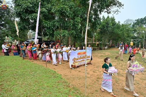 ภาพ No.94146:พิธีทอดกฐิน สำนักสงฆ์เคาะทีโคะ อ.ท่าสองยาง จ.ตาก วันที่ 10 พฤศจิกายน พ.ศ. 2566