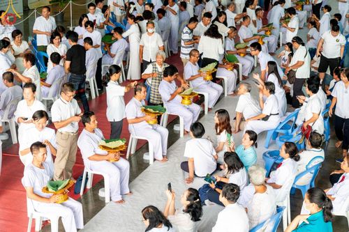 ภาพ No.156618:พิธีบรรพชาอุปสมบท ธรรมทายาท โครงการอุปสมบทหมู่บูชาธรรมครบรอบ 107 ปี วันครูผู้ค้นพบวิชชาธรรมกาย ณ โบสถ์พระไตรปิฏก วัดพระธรรมกาย วันเสาร์ที่ 14 กันยายน พ.ศ. 2567