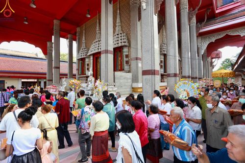 ภาพ No.98363:พิธีทอดกฐินสามัคคีทั่วไทย 5,000 วัด ณ วัดอัมพุวราราม อ.สามโคก จ.ปทุมธานี วันที่ 26 พฤศจิกายน พ.ศ. 2566