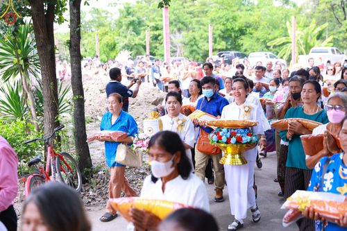 พิธีทอดกฐินสามัคคีทั่วไทย 5,000 วัด ณ วัดวังวัดวนาราม จ.ลพบุรี วันที่ 11 พฤศจิกายน พ.ศ. 2566