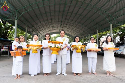 ภาพ No.161278:พิธีบำเพ็ญกุศลอุทิศถวายแด่ พระเดชพระคุณพระพรหมโมลี (อดีตเจ้าคณะจังหวัดสิงห์บุรี) , อดีตเจ้าอาวาสทุกรูป และ พิธีทอดผ้าป่าบำรุงวัด บำรุงโรงเรียน  ณ วัดกลางธนรินทร์ ต.บ้านแป้ง อ.พรหมบุรี จ.สิงห์บุรี วันเสาร์ที่ 5 ตุลาคม พ.ศ. 2567