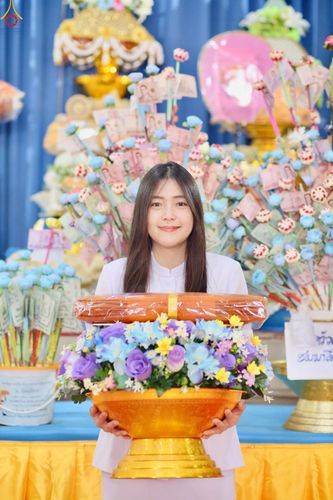 ภาพ No.270979:วันที่ 12 ตุลาคม พ.ศ. 2568 พิธีทอดกฐินสามัคคีทั่วไทย ณ วัดเขายี่สาร อ.อัมพวา จ.สมุทรสงคราม โดยคณะศิษยานุศิษย์ บูชาธรรม 81 ปี หลวงพ่อธัมมชโย