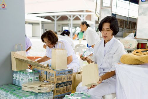 ภาพ No.232898:วันที่ 8  กรกฏาคม พ.ศ. 2568 สัมมนาคณะสงฆ์โซนภาคตะวันตก เพื่อฟื้นฟูพระพุทธศาสนา โครงการทอดกฐิน 30,000 วัดทั่วไทย ประจำปีพุทธศักราช 2568 ณ ศูนย์ปฏิบัติธรรมพระมงคลเทพมุนี อ.สองพี่น้อง จ.สุพรรณบุรี