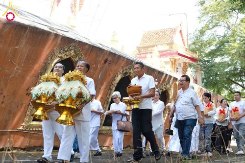 ภาพ No.182017:พิธีทอดกฐิน ณ วัดพานิชธรรมมิการาม จ.ลพบุรี ในโครงการทอดกฐินสามัคคีทั่วไทย 30,000 วัด บูชาธรรม 80 ปี หลวงพ่อธัมมชโย โดยคณะศิษยานุศิษย์วัดพระธรรมกาย วันที่ 2 พฤศจิกายน พ.ศ. 2567