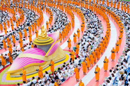 ภาพ No.118616:พิธีตักบาตรพระธรรมยาตรา ปีที่ 12 ณ อนุสรณ์สถานลำดับที่ 5 สถานที่เผยแผ่วิชชาธรรมกายครั้งแรก อนุสรณ์สถานบางปลา จ.นครปฐม วันที่ 25 มกราคม พ.ศ. 2567