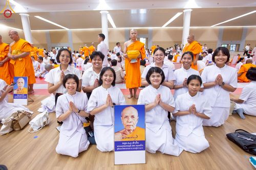 ภาพ No.217342:วันเสาร์ที่ 12 เมษายน พ.ศ. 2568 พิธีบรรพชา พิธีขอศีลและขอนิสสัย พิธีมอบบาตร ในโครงการอุปสมบทหมู่ บูชาธรรมหลวงพ่อธัมมชโย, โครงการธรรมทายาท ระดับอุดมศึกษา รุ่นที่ 52 ,  โครงการบวชพระนานาชาติ AEC & WAB CEO รุ่นที่ 4 ณ วัดพระธรรมกาย