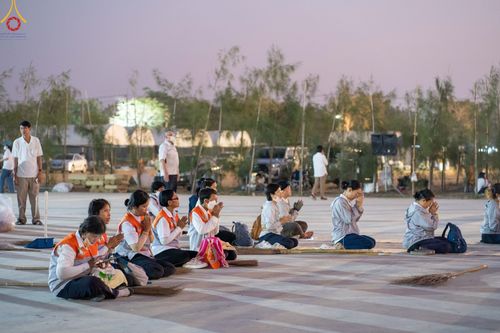 ภาพ No.117895:V.17 สำเร็จๆ การเตรียมงาน เก็บงาน การรับบุญของเจ้าหน้าที่หน่วยงานต่างๆ เพื่อโครงการธรรมยาตรา กตัญญูบูชามหาปูชนียาจารย์ พระมงคลเทพมุนี (สด จนฺทสโร) พระผู้ปราบมาร อนุสรณ์สถาน 7 แห่ง ปีที่ 12 ระหว่างวันที่ 2 - 31 มกราคม พ.ศ.2567