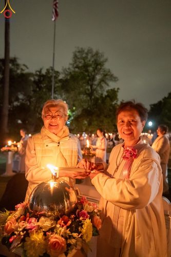 ภาพ No.138405:วิสาขบูชานานาชาติ วัดพระธรรมกายแคลิฟอร์เนีย ประเทศสหรัฐอเมริกา วันพุธที่ 22 พฤษภาคม พ.ศ. 2567