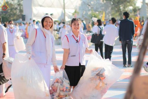 ภาพ No.204168:V.52 สารพัดV สารพัดดี ที่วัดสองพี่น้อง ในโครงการธรรมยาตรา กตัญญูบูชา มหาปูชนียาจารย์ พระมงคลเทพมุนี(สด จนฺทสโร) พระผู้ปราบมาร อนุสรณ์สถาน 7 แห่ง ปีที่ 13 ระหว่างวันที่ 2-31 มกราคม พ.ศ. 2568