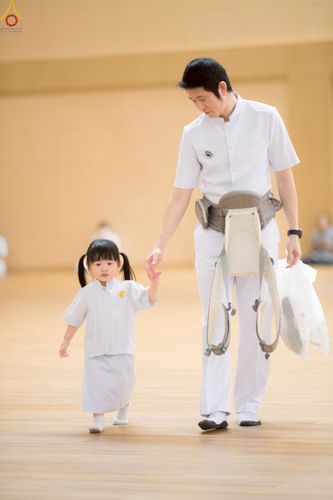 ภาพ No.225496:วันอาทิตย์ที่ 18 พฤษภาคม พ.ศ. 2568 พิธีร่วมบุญการศึกษา พระภิกษุ สามเณร ณ ห้องแก้วสารพัดนึก 2 วัดพระธรรมกาย