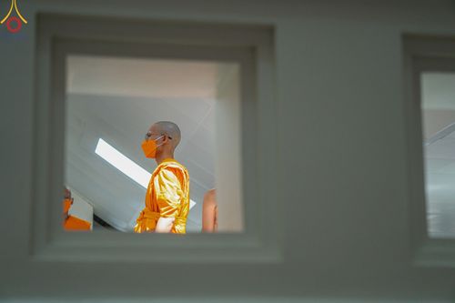 ภาพ No.141483:พิธีบรรพชาอุปสมบท โครงการอุปสมบทหมู่รุ่นผู้บริหาร รุ่นที่ 14 โครงการอุปสมบทหมู่ธรรมทายาท ระดับอุดมศึกษา รุ่นที่ 51 ภาคฤดูฝน ณ โบสถ์พระไตรปิฎก วัดพระธรรมกาย ในวันเสาร์ที่ 15 มิถุนายน พ.ศ. 2567