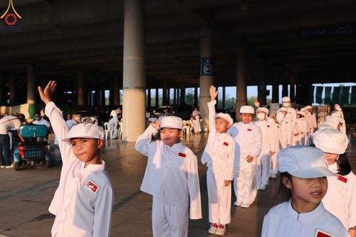 ภาพ No.125514:V.27 มาฆะ สาธุ  การรับบุญเตรียมงาน ปฎิบัติงาน เก็บงาน ของเจ้าหน้าที่หน่วยงานต่างๆ เพื่อวันมาฆบูชา วันเสาร์ที่ 24 กุมภาพันธ์  พ.ศ. 2567 ณ วัดพระธรรมกาย จ.ปทุมธานี