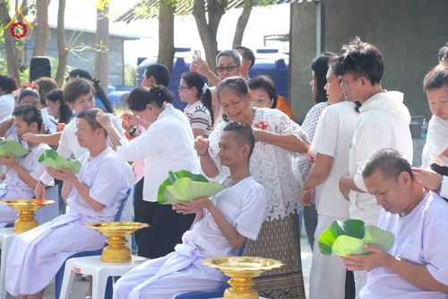 ภาพ No.315567:วันที่ 21 มีนาคม พ.ศ. 2569 โครงการอุปสมบทหมู ภาคฤดูร้อน ศูนย์อบรมเยาวชนนครปฐม อุปสมบท ณ พระอุโบสถ วัดลาดหญ้าไทร