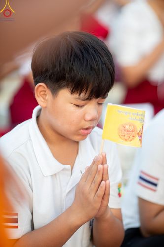 ภาพ No.202036:พิธีต้อนรับพระธรรมยาตรา ณ อนุสรณ์สถานลำดับที่ 7 สถานที่ขยายวิชชาธรรมกาย วัดพระธรรมกาย ต.คลองสาม อ.คลองหลวง จ.ปทุมธานี ในโครงการธรรมยาตรา กตัญญูบูชา มหาปูชนียาจารย์ พระมงคลเทพมุนี(สด จนฺทสโร) พระผู้ปราบมาร อนุสรณ์สถาน 7 แห่ง ปีที่ 13 วันที่ 26 มกราคม 2568