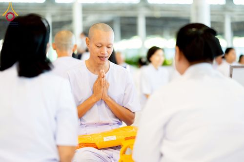 ภาพ No.277420:วันเสาร์ที่ 6 ธันวาคม พ.ศ. 2568 พิธีบรรพชาอุปสมบทและพิธีถวายบาตร โครงการอุปสมบทบูชาธรรมมหาปูชนียาจารย์ ประจำปี พ.ศ.2568 โครงการบวชพระนานาชาติ AEC และ WAB รุ่น CEO (นักบริหาร) รุ่นที่ 5 ณ โบสถ์พระไตรปิฏก วัดพระธรรมกาย