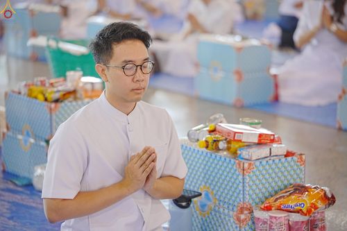 ภาพ No.240423:วันพุธที่ 27 สิงหาคม พ.ศ. 2568 พิธีตักบาตร ในวันธรรมชัย ณ วัดพระธรรมกาย จ.ปทุมธานี