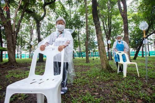 ภาพ No.88717:คณะสงฆ์ เจ้าหน้าที่ และสาธุชน ทุ่มเทแรงกายแรงใจเตรียมงาน เพื่องานวันครูผู้ค้นพบวิชชาธรรมกาย ตั้งแต่วันที่ 20 กันยายน พ.ศ. 2566