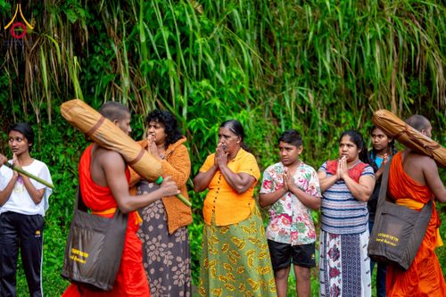 ภาพ No.226275:วันที่ 7-10 พฤษภาคม พ.ศ. 2568 โครงการเดินธรรมยาตรา สยาม-ลังกา ธรรมยาตรา ฉลองเทศกาลวิสาขบูชาแห่งชาติ ศรีลังกา บูชาธรรม 81 ปี หลวงพ่อธัมมชโย เมืองนูวราอิลิยา ประเทศศรีลังกา