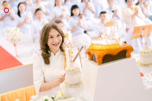 ภาพ No.171804:พิธีทอดกฐิน ศูนย์ปฏิบัติธรรมแก้วเมืองเลย วันที่ 27 ตุลาคม พ.ศ. 2567