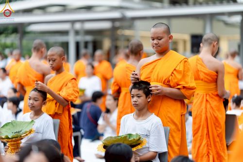 ภาพ No.213685:วันอาทิตย์ที่ 30 มีนาคม พ.ศ. 2568 พิธีตัดปอยผม โครงการหน่อแก้วเปรียญธรรม รุ่นที่ 13 ณ ค่ายจองแชมป์ หมู่กุฏิสามเณรเปรียญธรรม วัดพระธรรมกาย