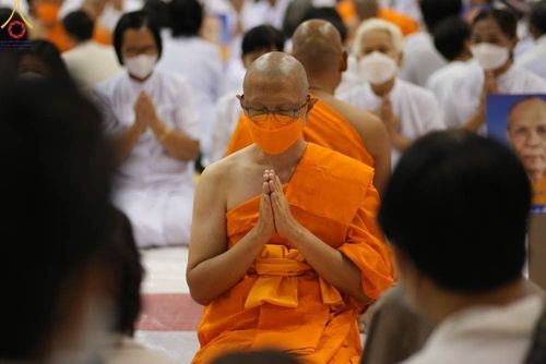 ภาพ No.101687:พิธีขอบรรพชา, พิธีขอสรณคมน์และศีล, พิธีถวายบาตร ในโครงการอุปสมบทหมู่ รุ่นบูชาธรรมมหาปูชนียาจารย์ ณ วัดพระธรรมกาย วันที่ 9 ธันวาคม พ.ศ. 2566