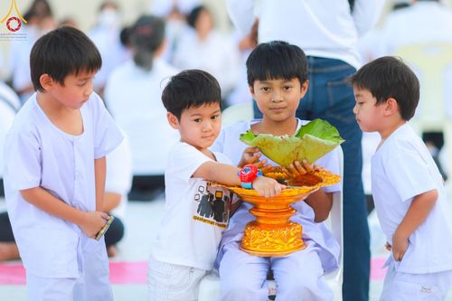 ภาพ No.132674:พิธีปลงผมยุวธรรมทายาท รุ่นที่ 32 มัชฌิมธรรมทายาท รุ่นที่ 28 ณ ลานธรรม วัดพระธรรมกาย วันเสาร์ที่ 30 มีนาคม พ.ศ. 2567